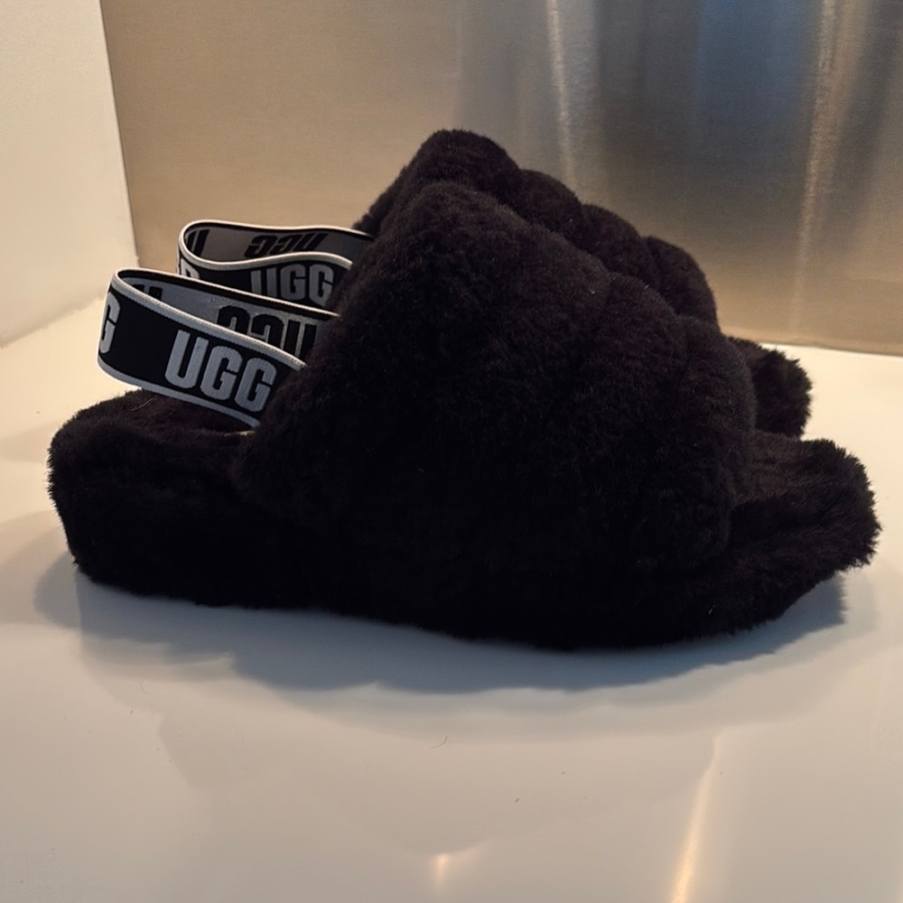 UGG Women's Black Cozy Slippers
